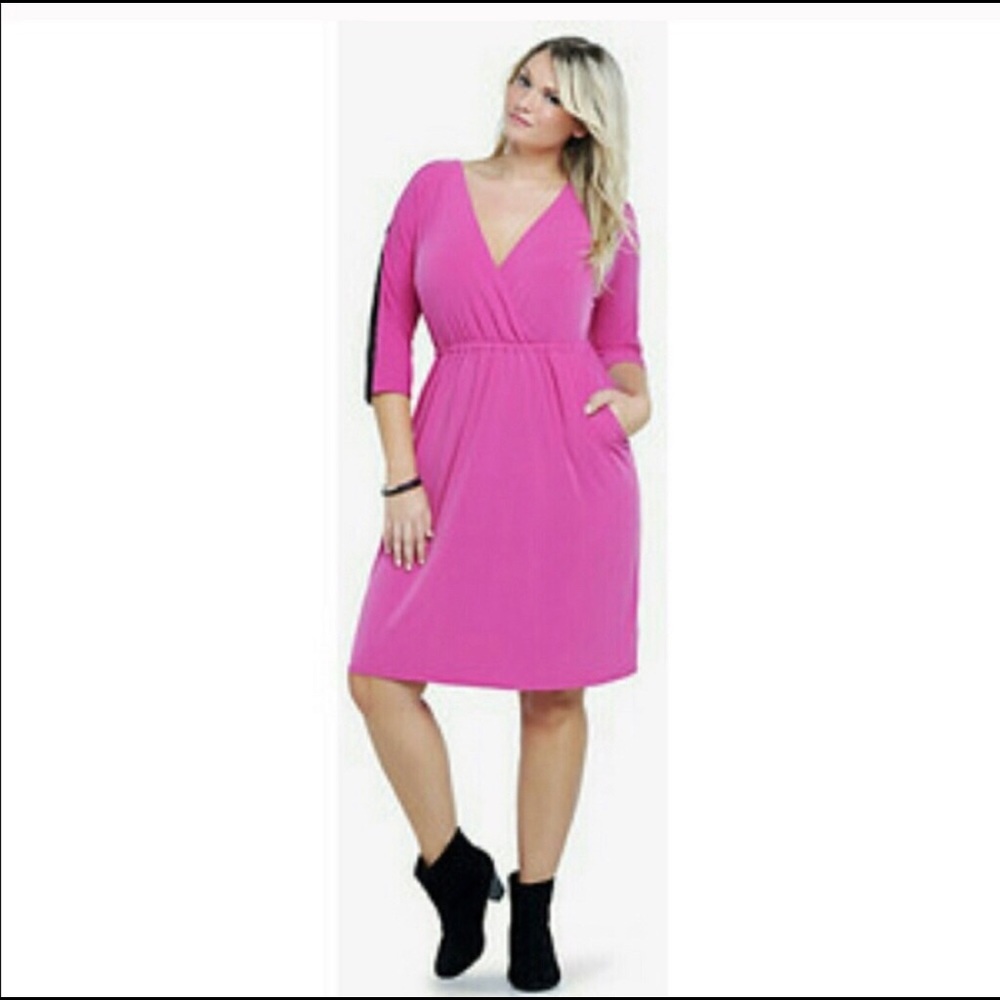 Pink V-Neck Knee-Length Dress